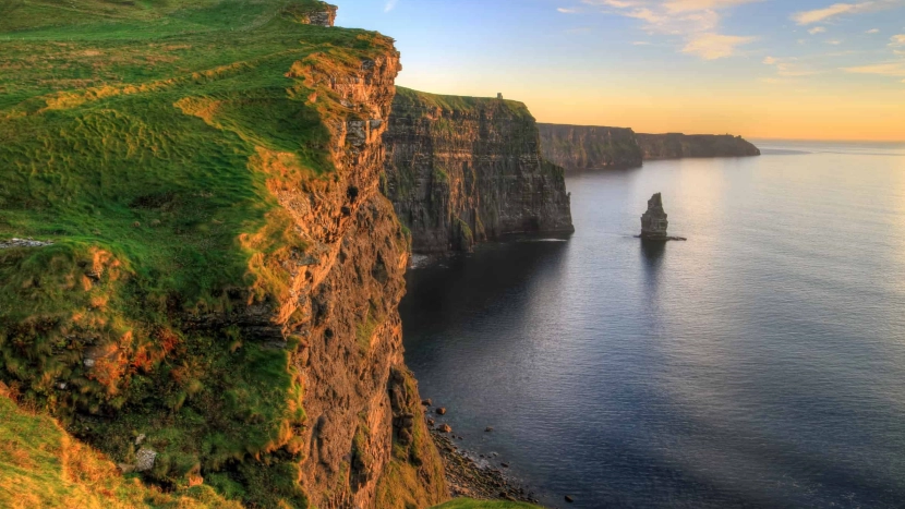 Les falaises de Moher : un incontournable de votre voyage en Irlande