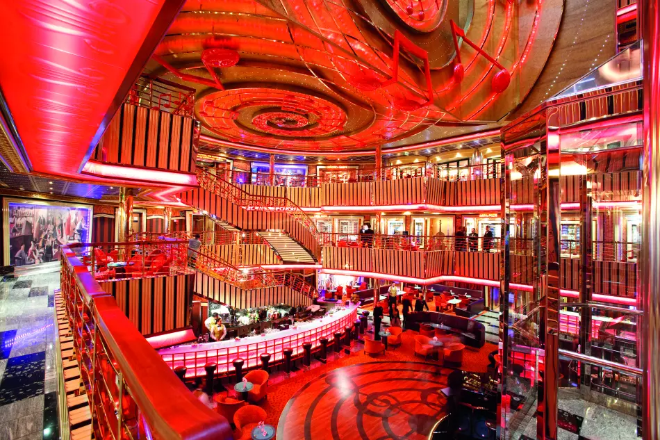 Costa pacifica Atrium