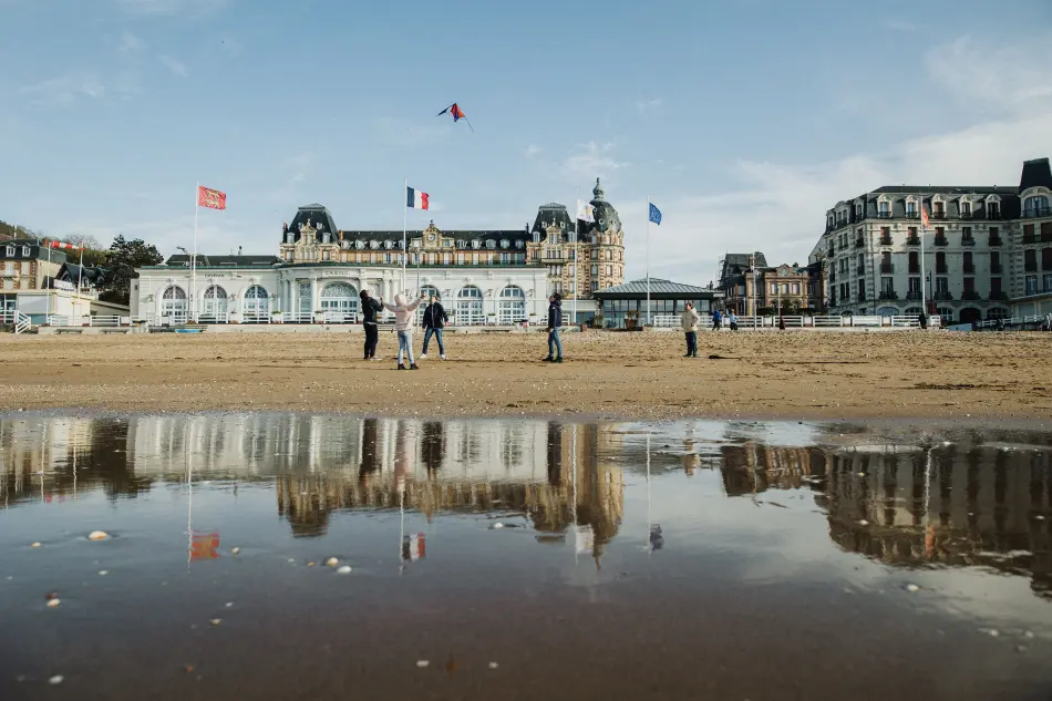 Cerf volant sur la plage d'Houlgate