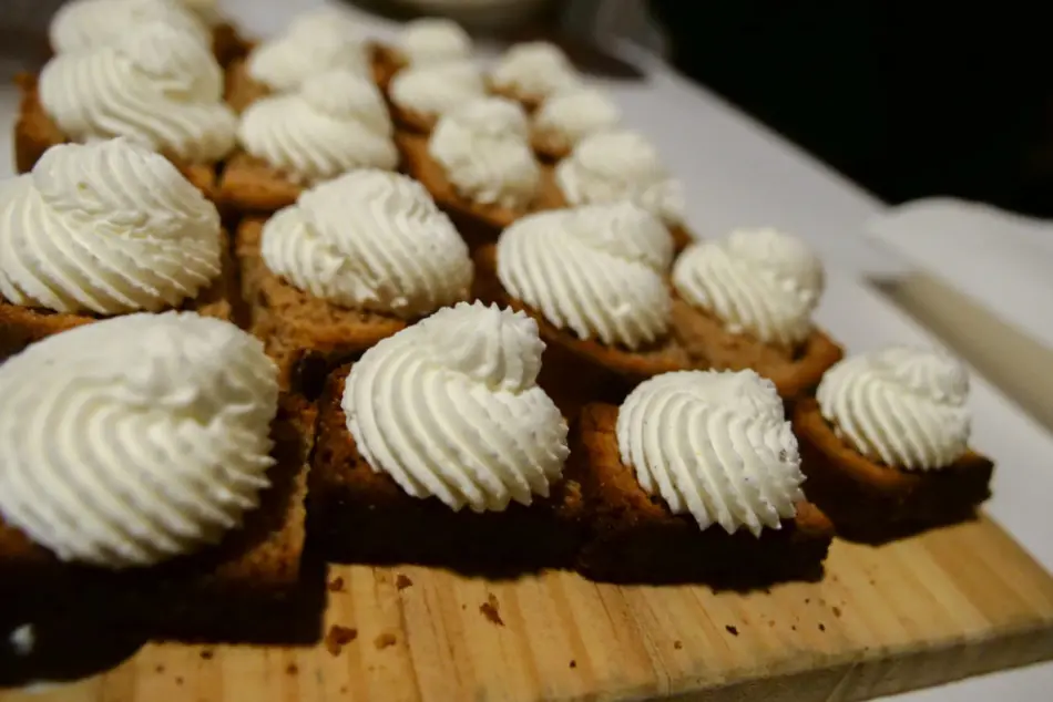 Canapés Chantilly