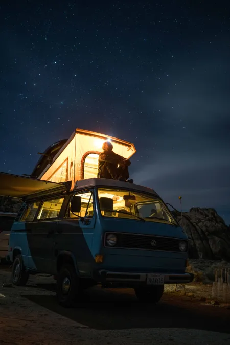 Camping car, comment s'assurer d'avoir toujours de l'eau et de l'électricité ?